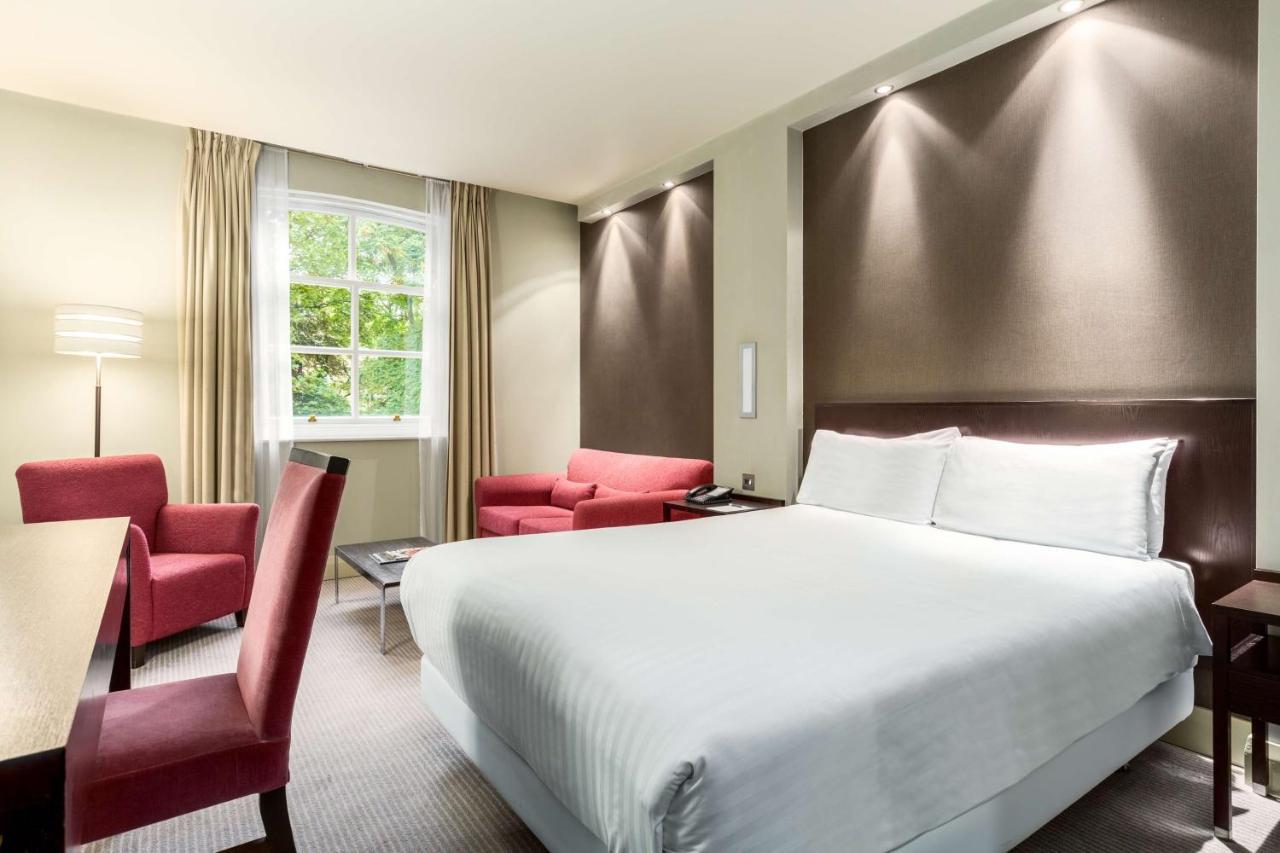 Готель Nh London Kensington Екстер'єр фото