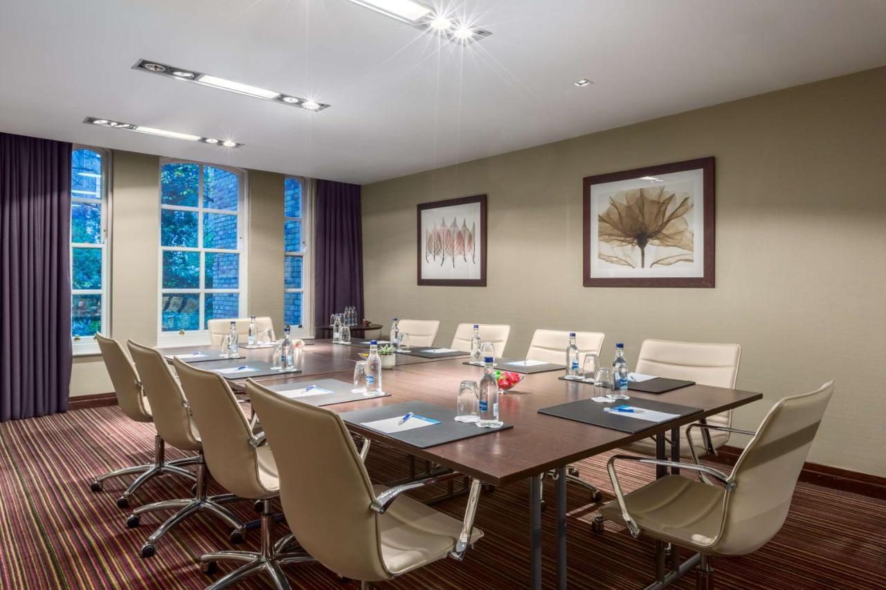 Готель Nh London Kensington Екстер'єр фото