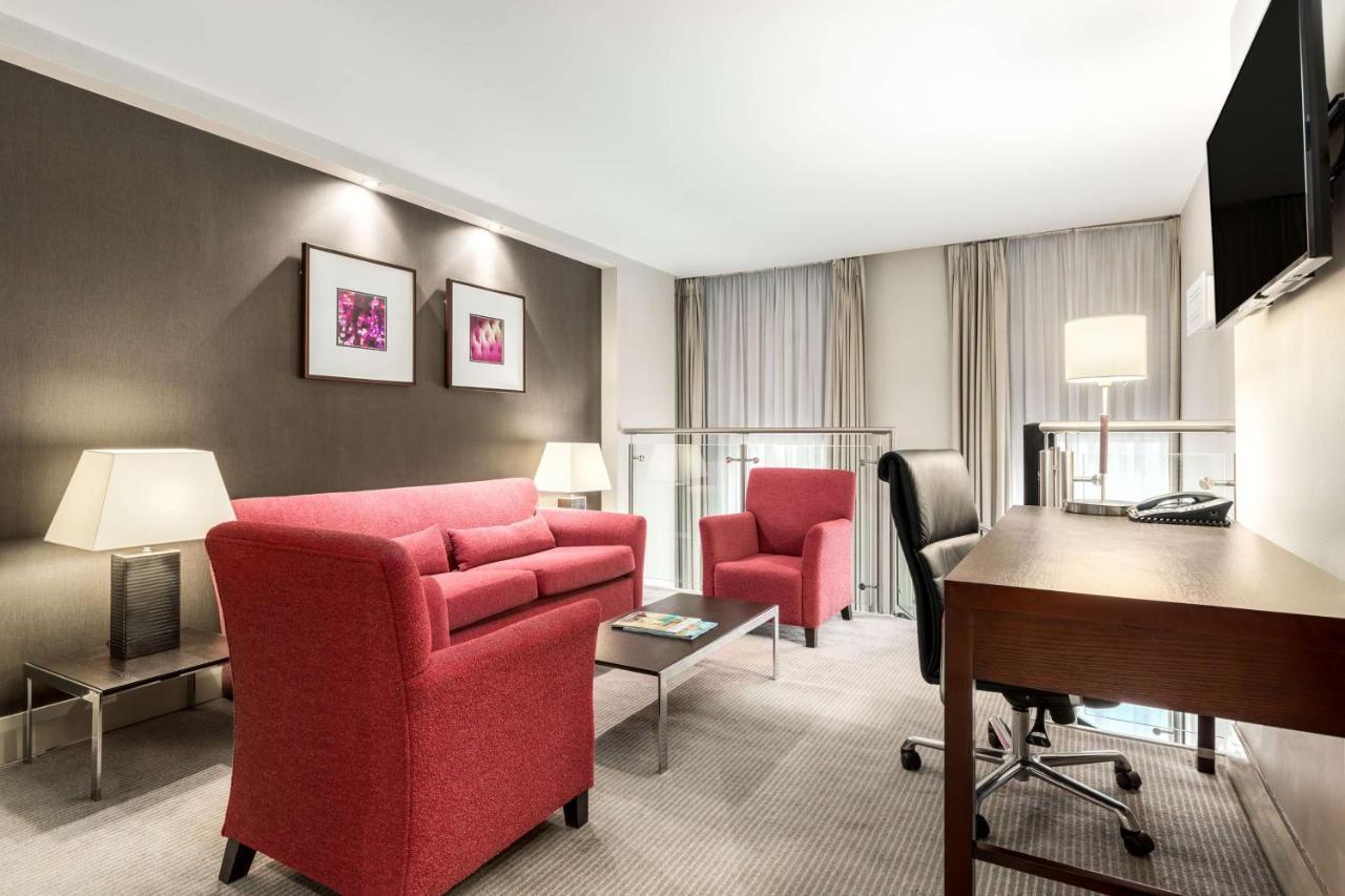 Готель Nh London Kensington Екстер'єр фото