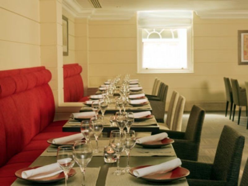 Готель Nh London Kensington Екстер'єр фото