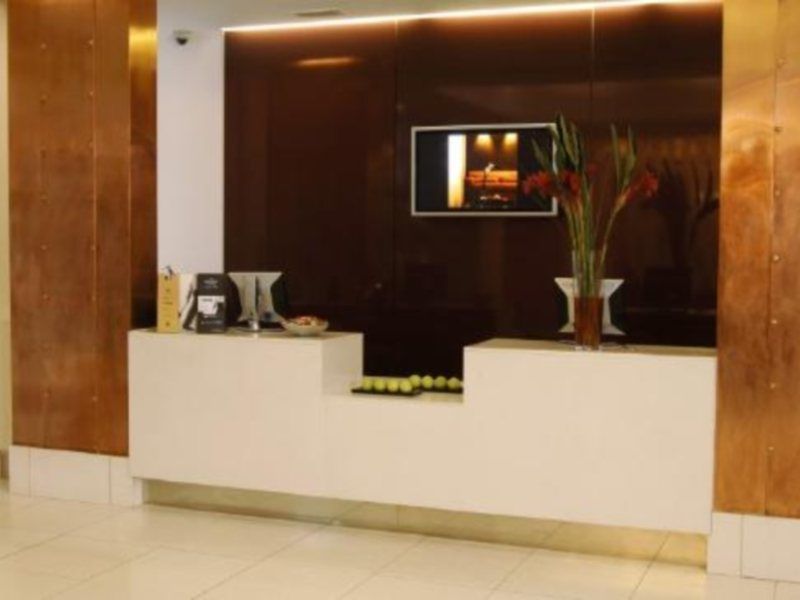 Готель Nh London Kensington Екстер'єр фото